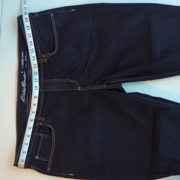 Eddie Bauer Slightly Curvy Skinny Leg Jeans 18 Dark Wash Blue - Picture 11 of 14